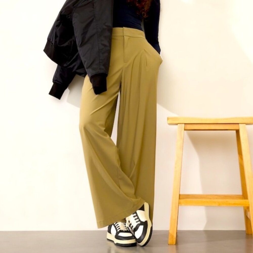 NWT Athleta Pinnacle Trouser